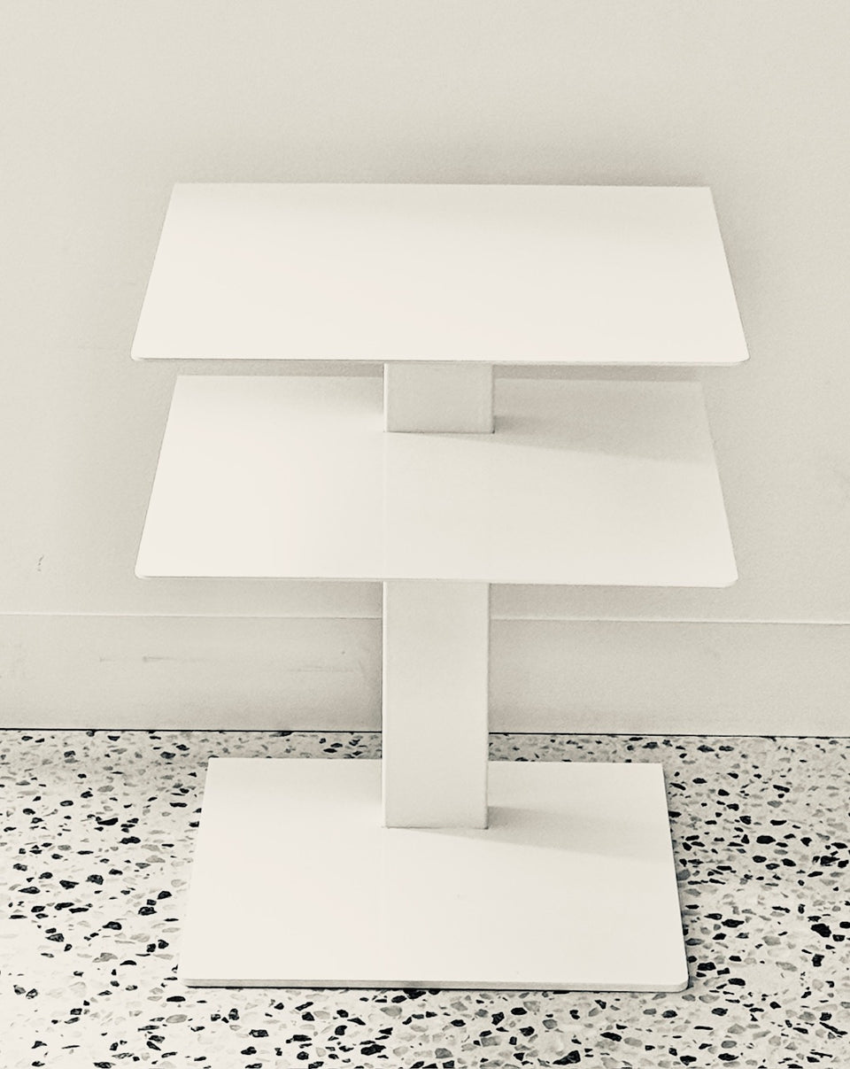 Verticale Bedside Table